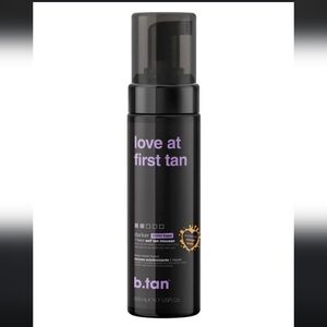 Love at First Tan Self Tan Mousse - Black